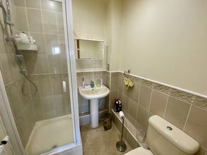 En-Suite- click for photo gallery